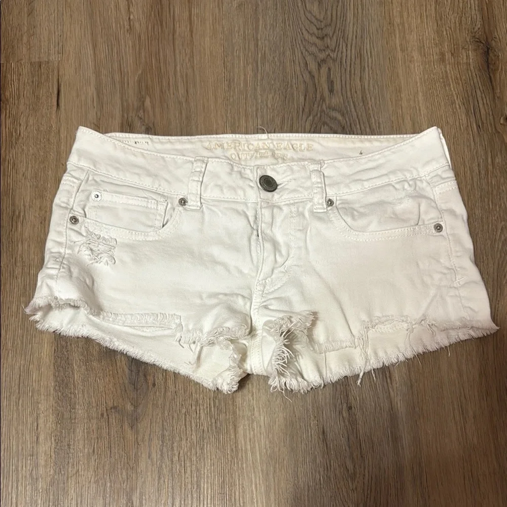 Vintage American Eagle Outfitters White Stretch Jean Shorts Distressed Raw-Edge